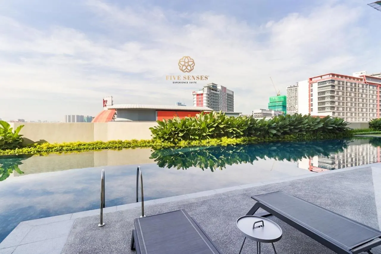 Una Residences, Sunway Velocity By Five Senses 吉隆坡 0*,